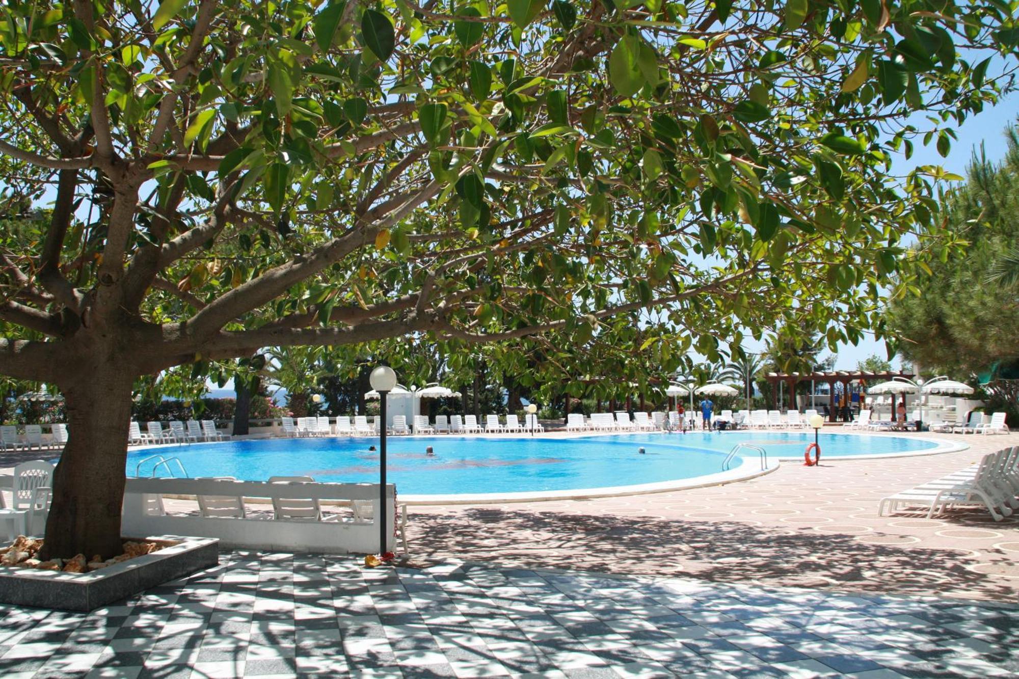 Hotel Villaggio Club Altalia Brancaleone 외부 사진